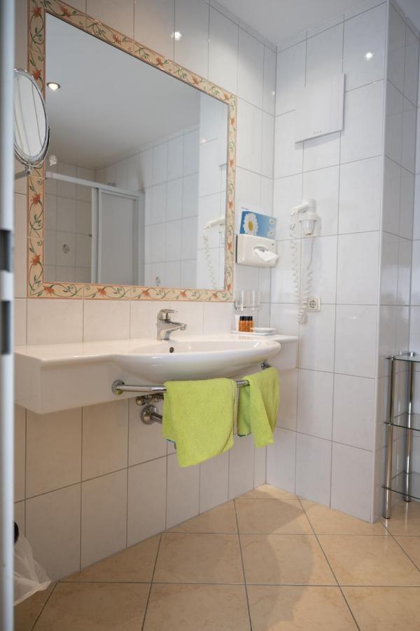 Hotel Waidachhof Кёссен Экстерьер фото